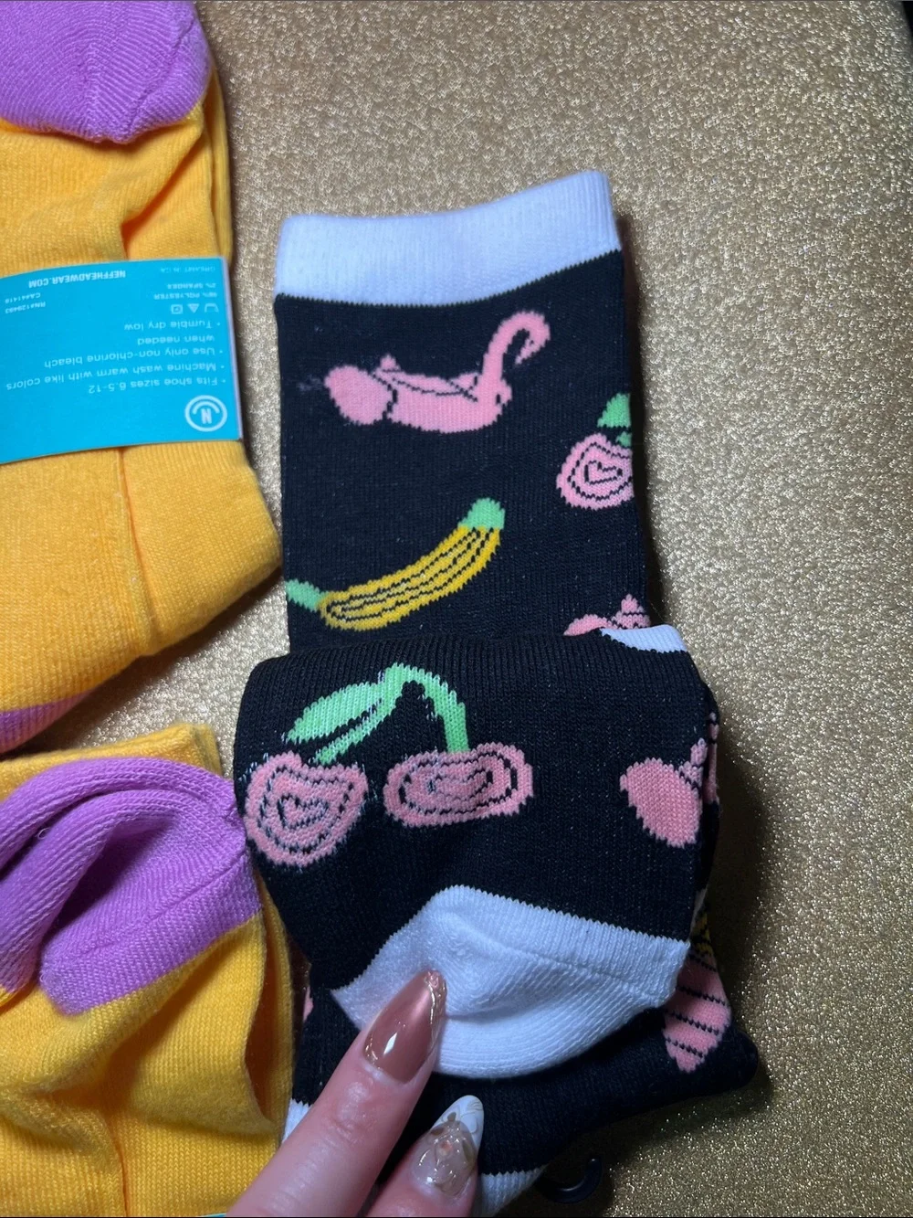 NWT Neff Crew Socks Various Colors